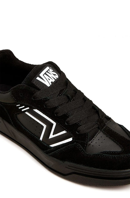 Tênis Vans Upland Preto/Preto V1003800510008