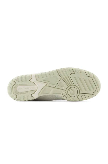 Tênis New Balance 550 Bege/Grafite BBW550RF