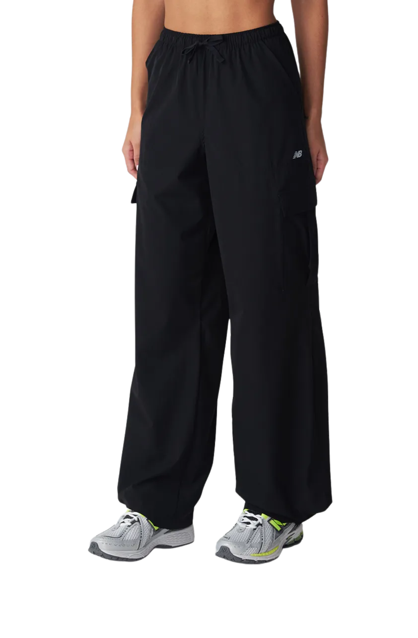 Calça New Balance Nylon Cargo Feminino Preto