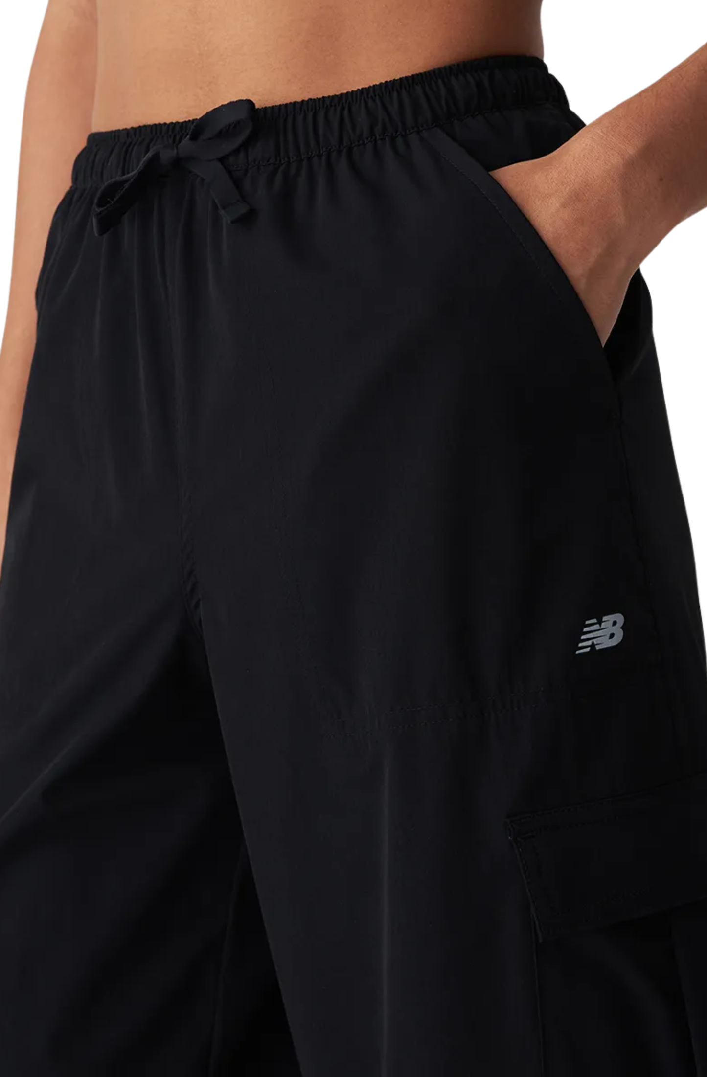 Calça New Balance Nylon Cargo Feminino Preto