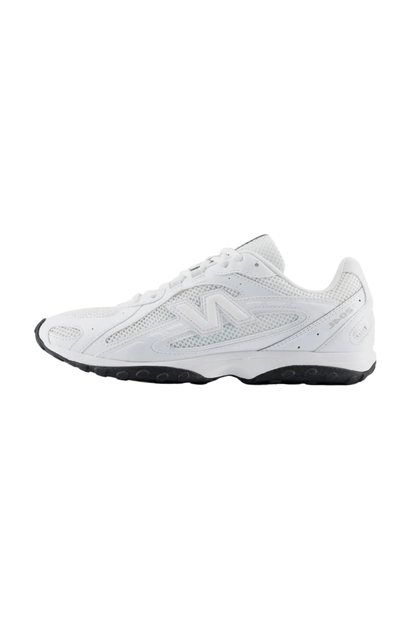 Tênis New Balance 204L Unissex Branco/Preto U204L2TD