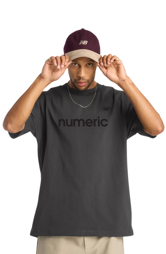 Camiseta New Balance Numeric Masculino Preto