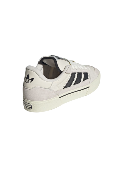 Tênis Adidas Superskate ST Off-White/Preto KH9593