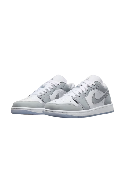 Tênis Nike Air Jordan 1 Low Branco/Cinza DC0774-105