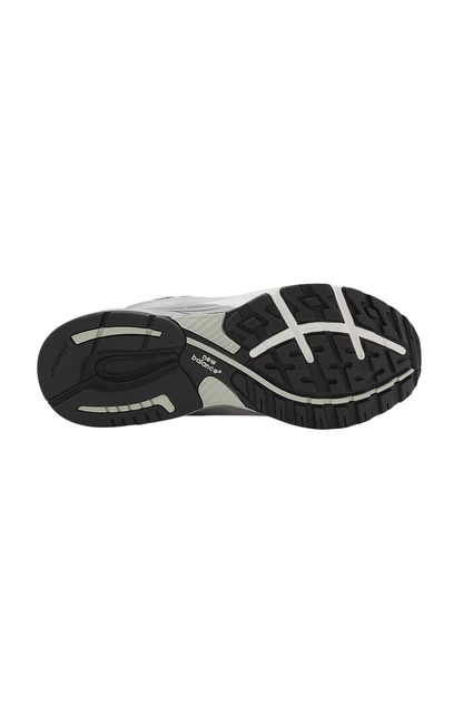 Tênis New Balance WR993GL Feminino Cinza/Cinza Escuro WR993GL