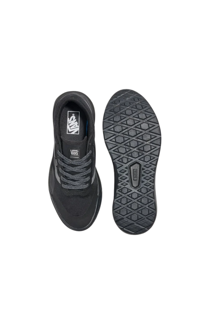 Tênis Vans Ultrarange 2.0 MTE RW Preto/Cinza VN000D60BKAC