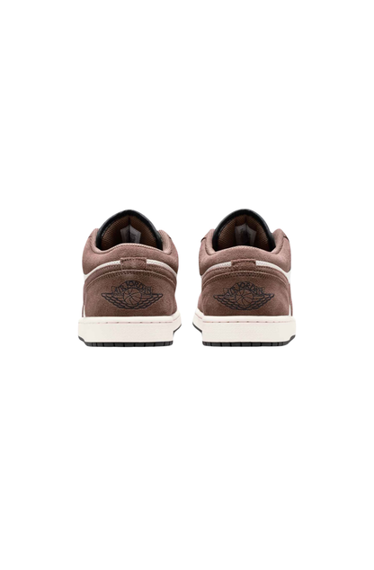 Tênis Nike Air Jordan 1 Low Marrom/Branco 553558-200