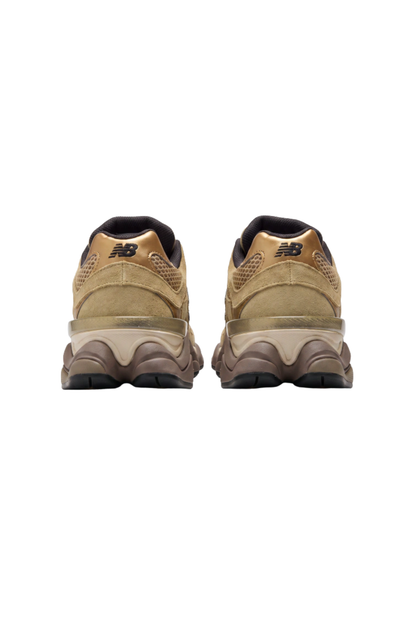 Tênis New Balance 9060 Unissex Dourado/Preto U90604WC
