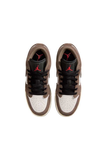 Tênis Nike Air Jordan 1 Low Marrom/Branco 553560-200