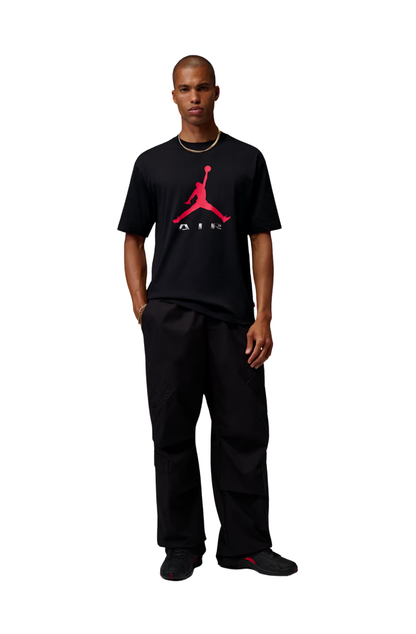 Camiseta Jordan Brooklyn Black University Red Preto