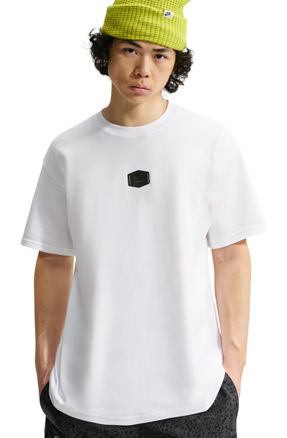 Camiseta Nike Sportswear Air Max Plus Loose Fit Branco