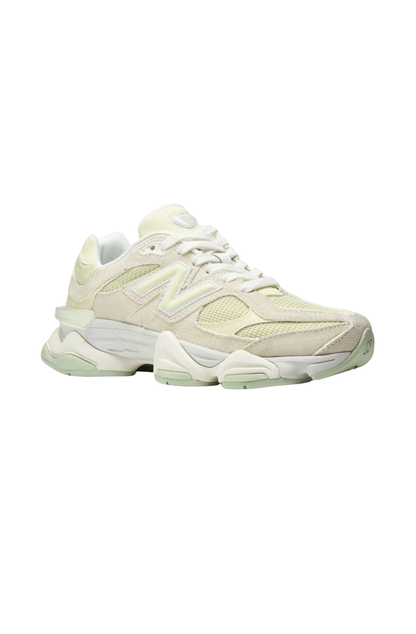 Tênis New Balance 9060 Unissex Verde Claro/Off-White U906072N