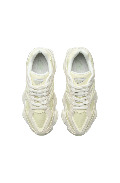 Tênis New Balance 9060 Unissex Verde Claro/Off-White U906072N