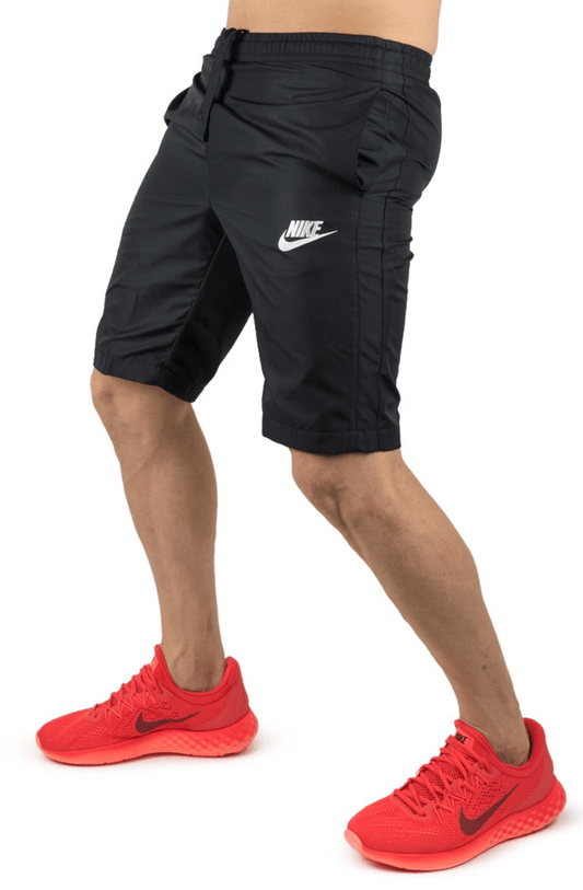 BERMUDA NIKE NSW SEASON TACTEL PRETA - NewSkull