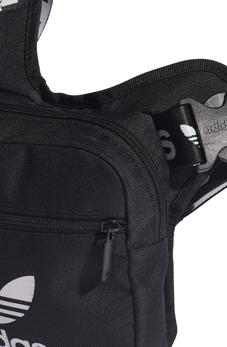 Bolsa Adidas Adicolor Sling Preta/Branca - NewSkull