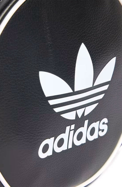 Bolsa Adidas Redonda Adicolor Classic Preto/Branco - NewSkull