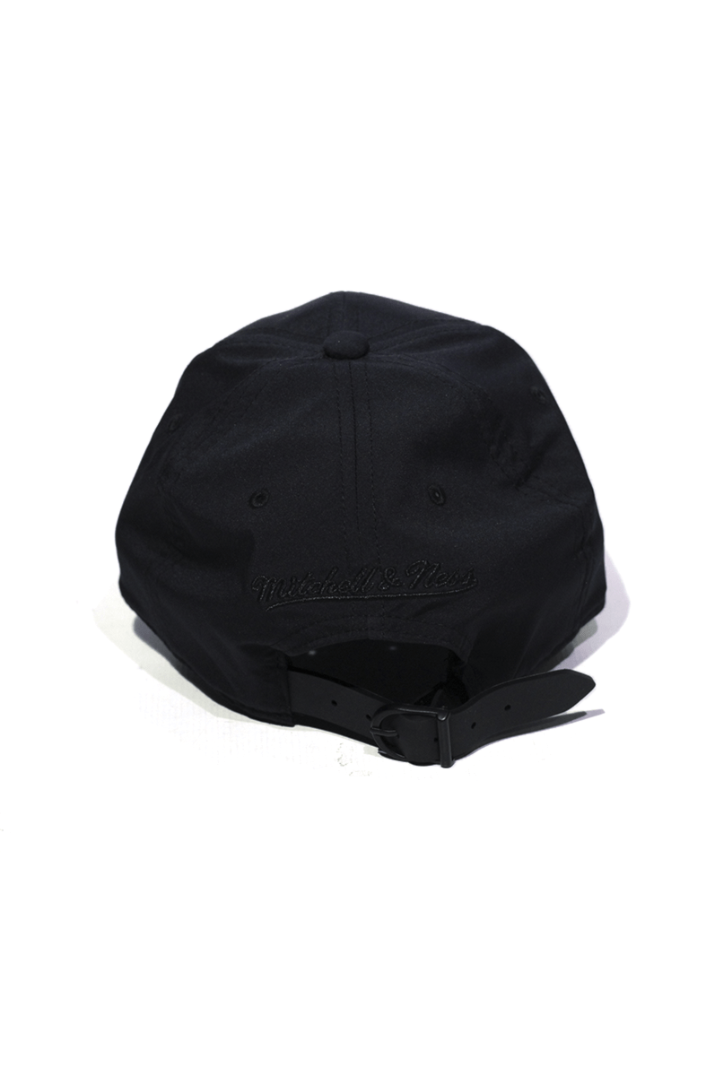 Boné Aba Curva Mitchell and Ness Chicago Bulls Volley Strapback - NewSkull