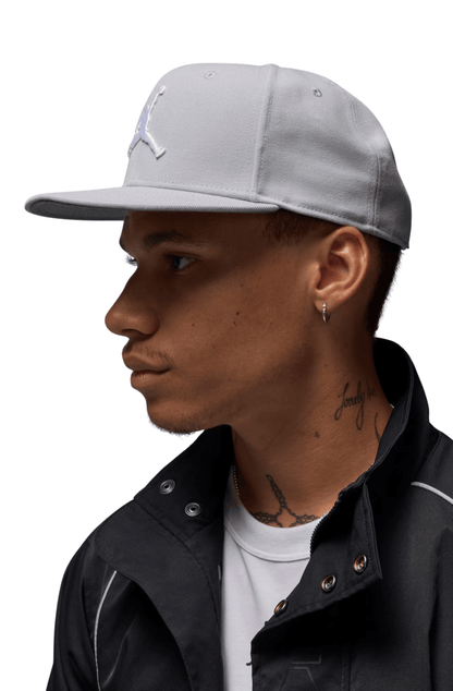 Boné Jordan Jumpman Unissex Cinza - NewSkull