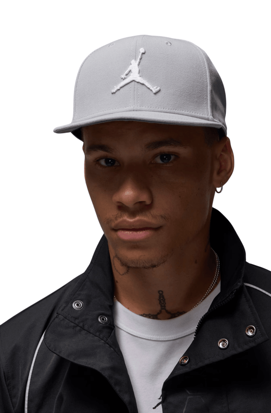 Boné Jordan Jumpman Unissex Cinza - NewSkull