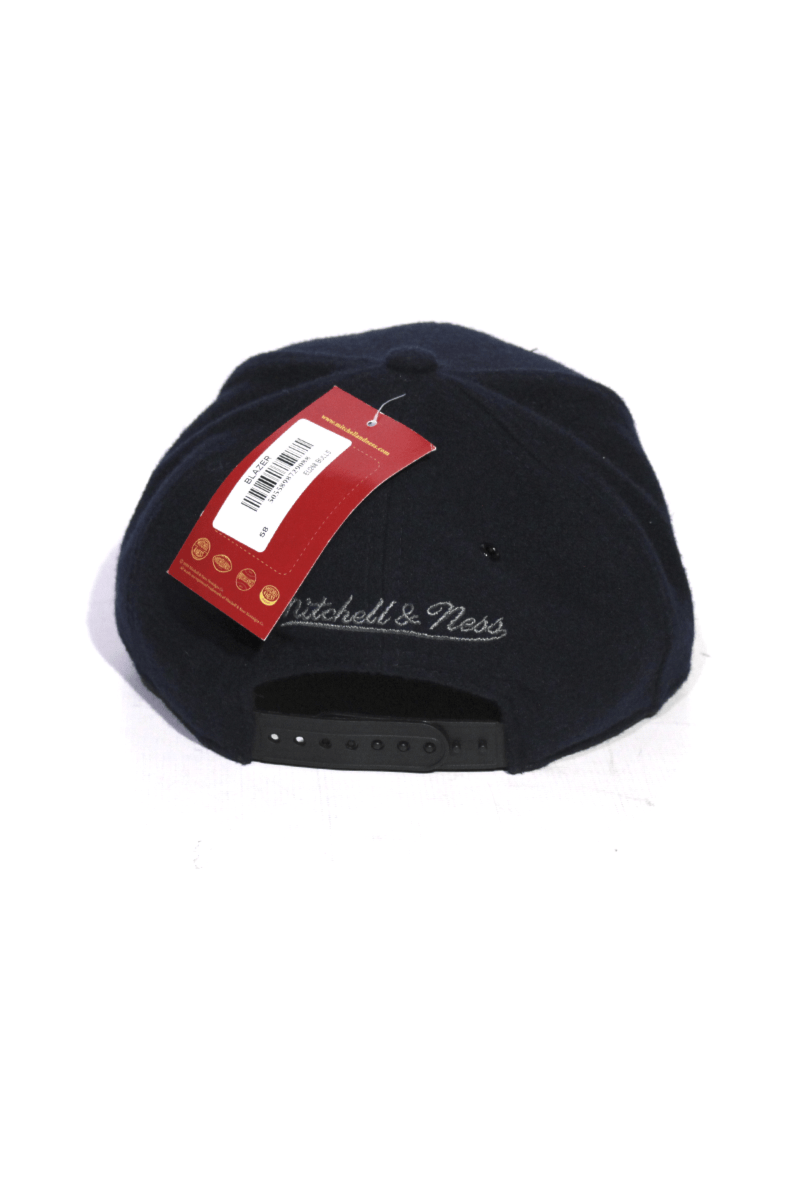 Boné Mitchell and Ness Chicago Bulls Blazer Snapback - NewSkull