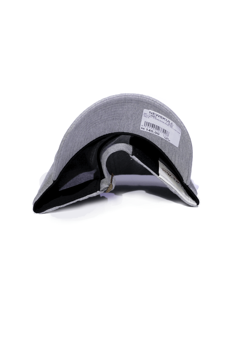 Boné Mitchell and Ness Chicago Bulls Team Logo Low Pro Strapback Cinza - NewSkull