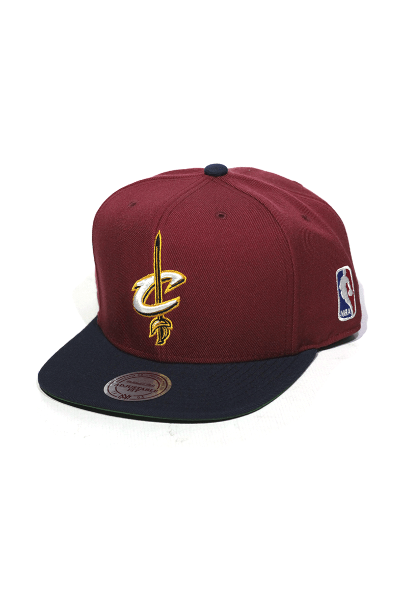 Boné Mitchell and Ness Cleveland Cavaliers Box Logo Snapback - NewSkull