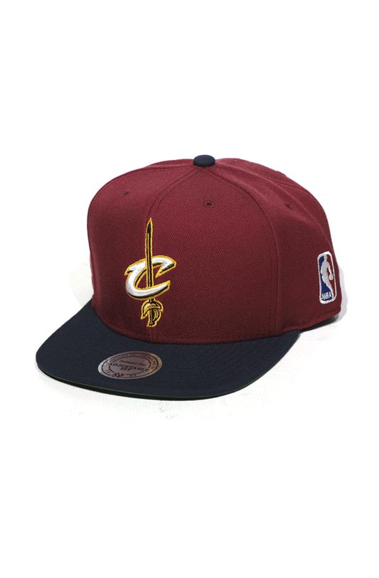 Boné Mitchell and Ness Cleveland Cavaliers Box Logo Snapback - NewSkull