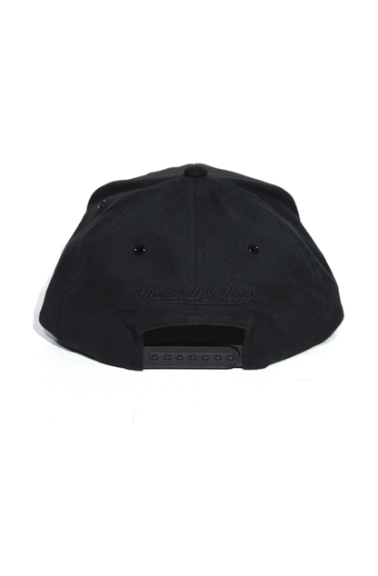 Boné Mitchell and Ness Los Angeles Lakers Terrain Snapback Preto - NewSkull
