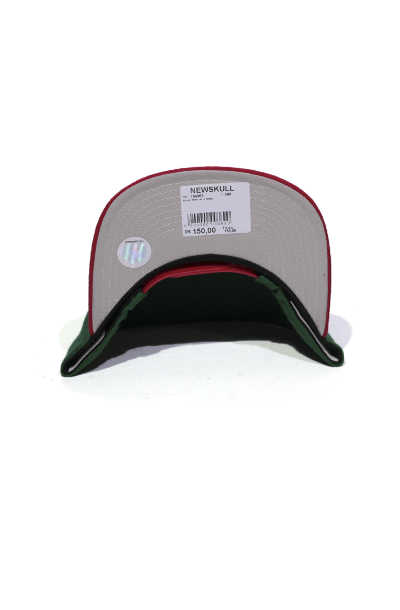 Boné Mitchell and Ness Milwaukee Bucks Arch - NewSkull
