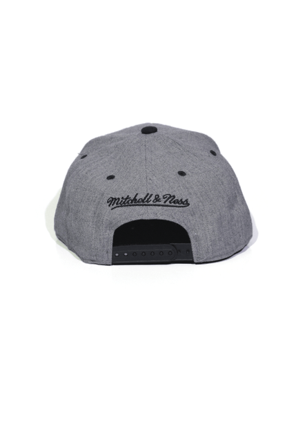 Boné Mitchell and Ness M&N Box Logo Snapback Cinza - NewSkull