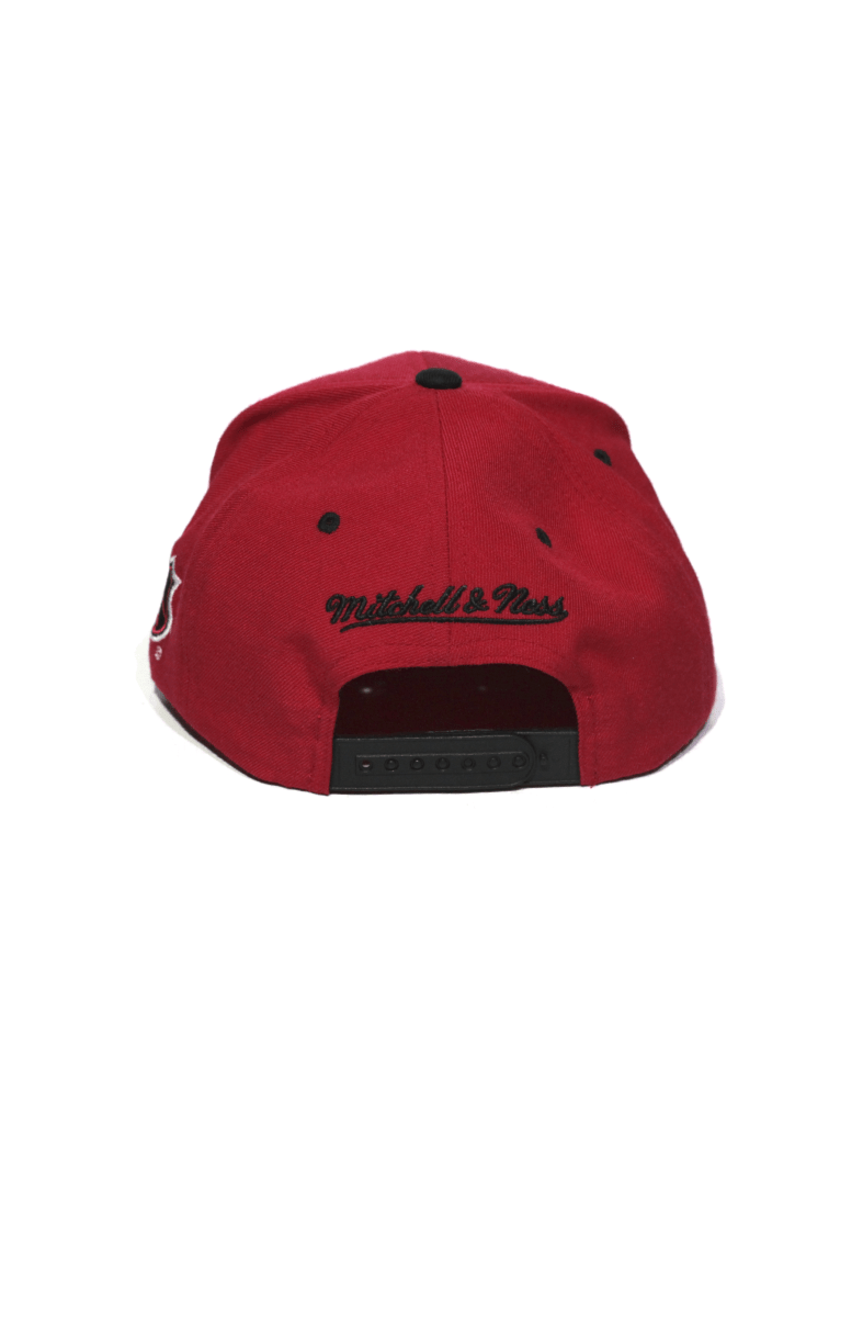 Boné Mitchell and Ness New Jersey Devils Arch Snapback Vermelho - NewSkull