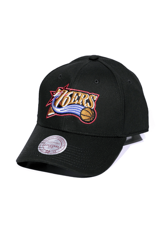 Bone Mitchell and Ness Philadelphia 76ers Strapback Preto/Preto - NewSkull