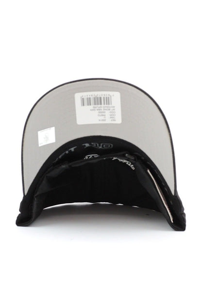 Bone MITCHELL AND NESS San Antonio Spurs Flexfit 110 Strapback Preto/Cinza - NewSkull