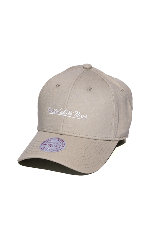 Boné Mitchell and Ness Strapback Team Logo Low Pro Bege - NewSkull