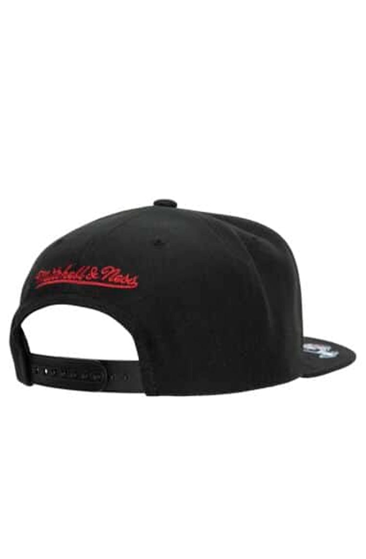 Boné Mitchell & Ness Nba Chicago Bulls Aba Reta Snapback Front Loaded Preto/Vermelho - NewSkull