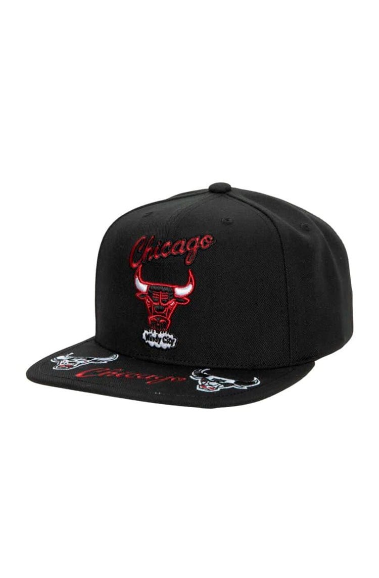 Boné Mitchell & Ness Nba Chicago Bulls Aba Reta Snapback Front Loaded Preto/Vermelho - NewSkull