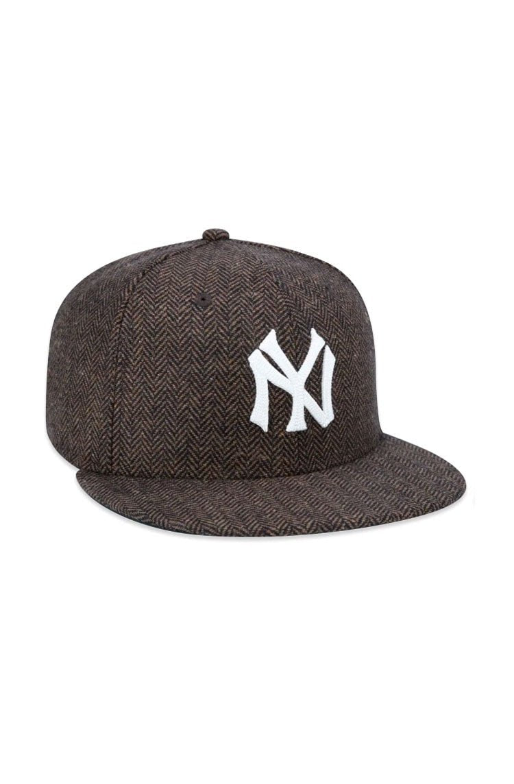Boné New Era 59fifty Modern Classic MLB New York Yankees Marrom/Branco - NewSkull