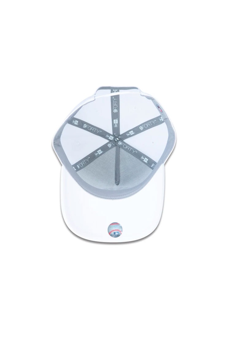 Boné New Era 9forty A - frame Snapback Aba Curva MLB New York Yankees Branco/Preto - NewSkull