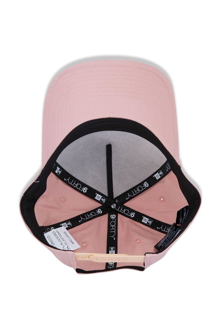 Bone NEW ERA 9Forty Aba Curva Snapback Rosa - NewSkull