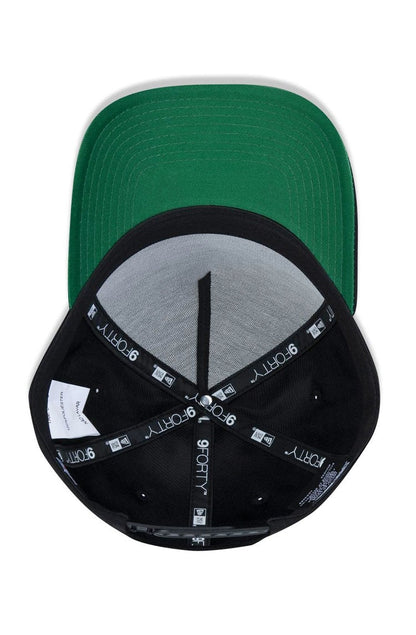 Bone NEW ERA 9Forty Oakland Raiders Aba Curva Nfl Preto/Preto - NewSkull