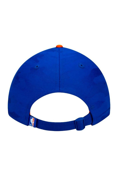 Bone New Era 9Twenty Aba Curva Ajustável New York Knicks Nba Azul/Laranja - NewSkull