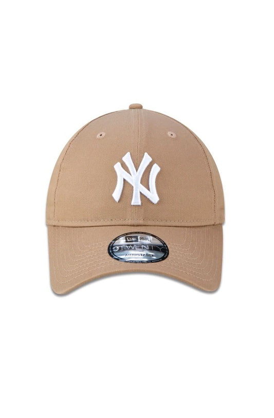 Boné New Era 9TWENTY MLB New York Yankees Aba Curva Cáqui/Branco - NewSkull