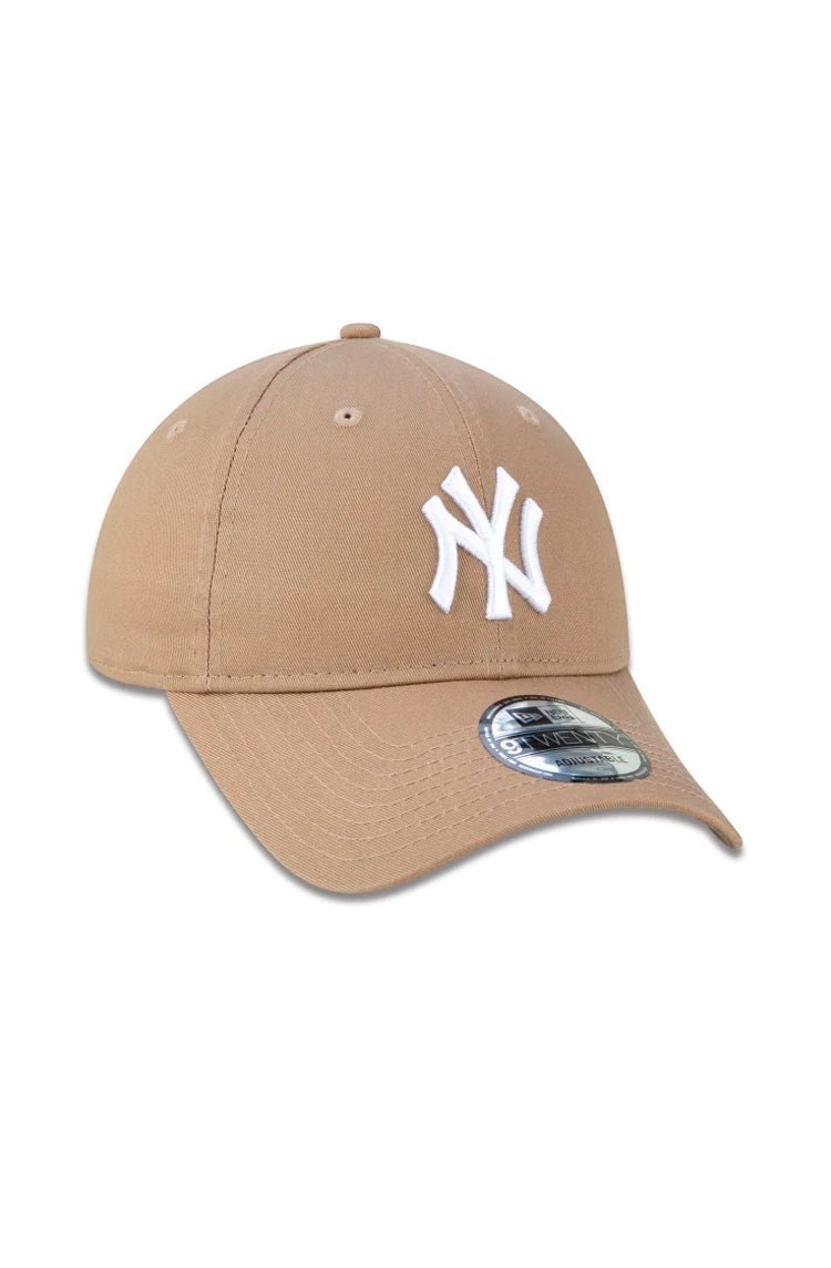 Boné New Era 9TWENTY MLB New York Yankees Aba Curva Cáqui/Branco - NewSkull