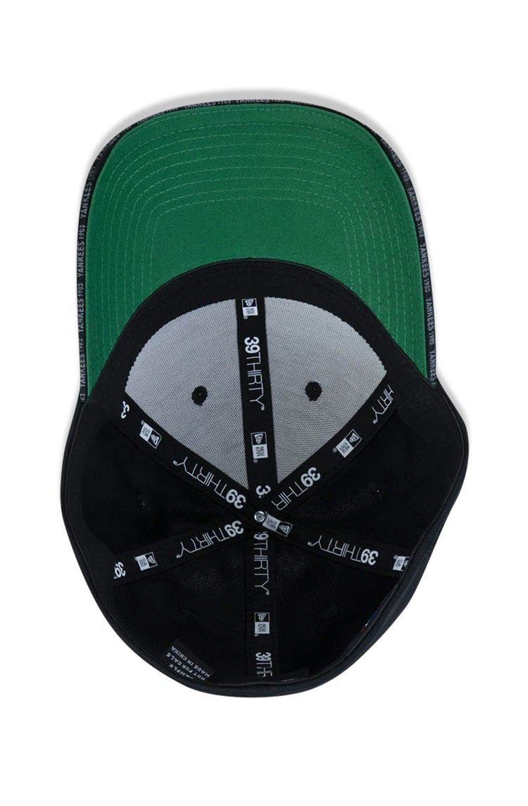 Bone NEW ERA New York Yankees 39Thirty Mlb Aba Curva Fechado Preto/Preto - NewSkull