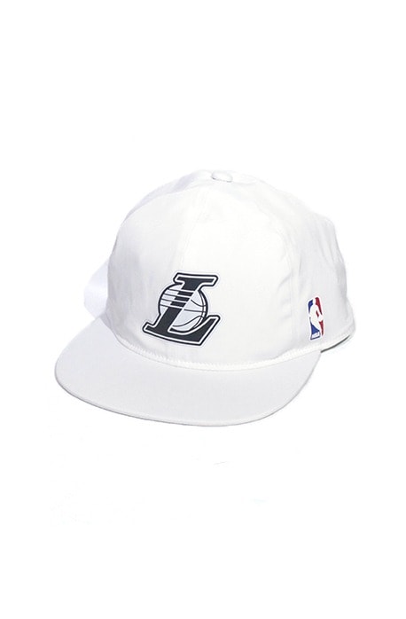 Boné Snapback Adidas SBC Los Angeles Lakers Logo 3M - NewSkull