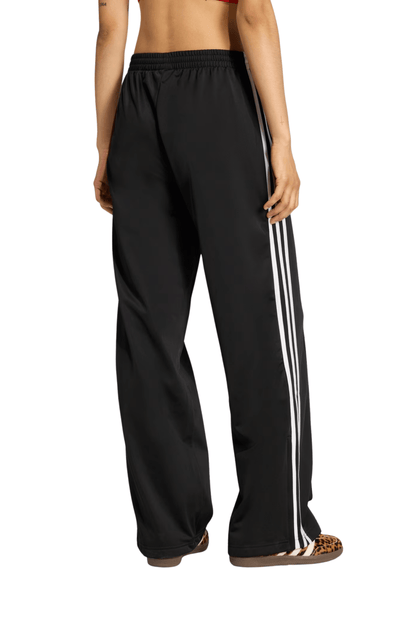 Calça Adidas Firebird Loose Track Preto - NewSkull