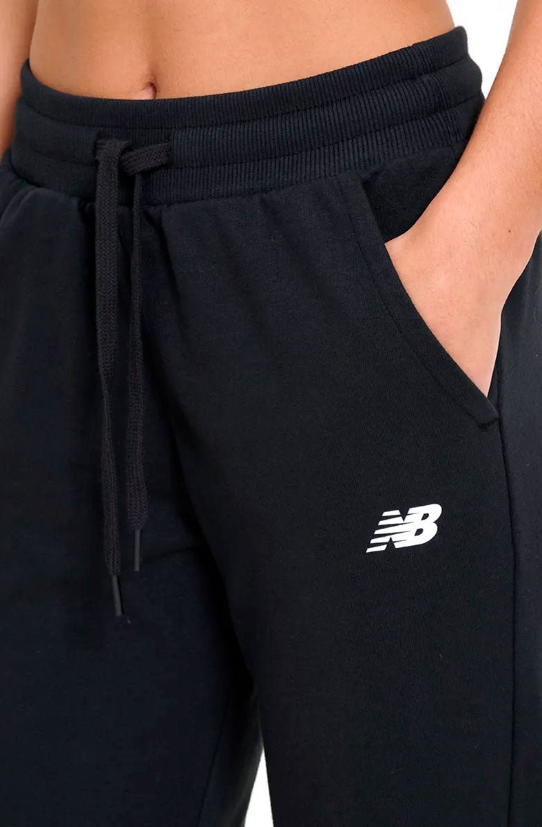 Calça New Balance Moletom Felpa Essentials Preto - NewSkull