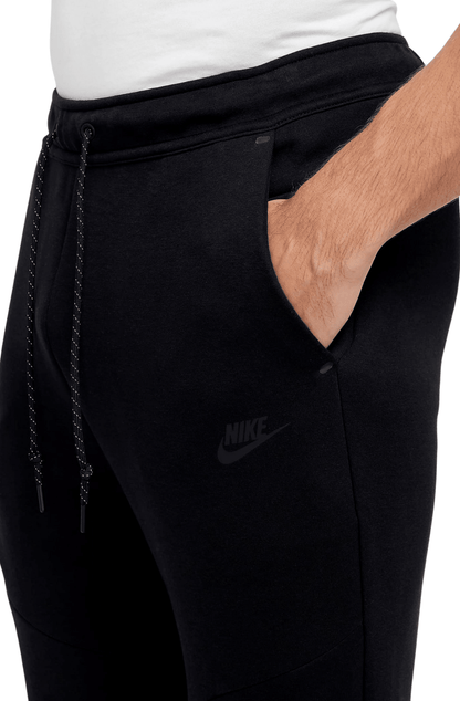 Calça Nike Sportswear Tech Fleece Masculino Preto - NewSkull