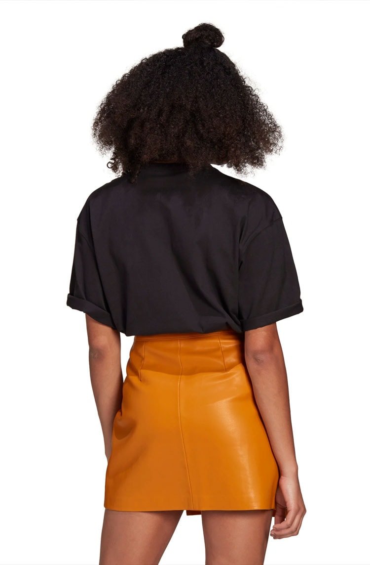 Camiseta Adidas Adicolor Essentials Feminina Preta - NewSkull