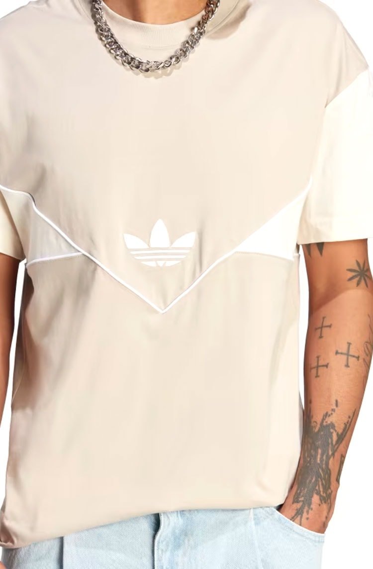 Camiseta Adidas Adicolor Seasonal Archive Bege - NewSkull